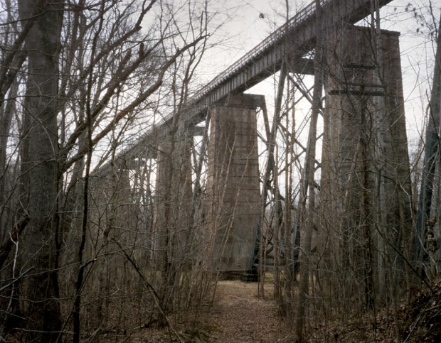 Confederates burned High Bridge in their retreat but failed to prevent the Federals from crossing and securing a bridgehead in what became the Battle of High Bridge